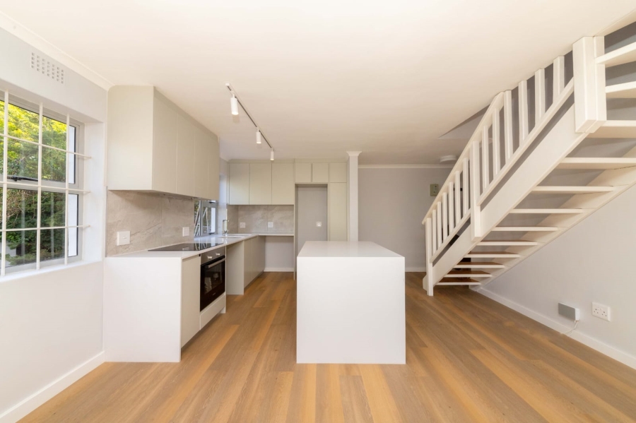 2 Bedroom Property for Sale in Gardens Western Cape